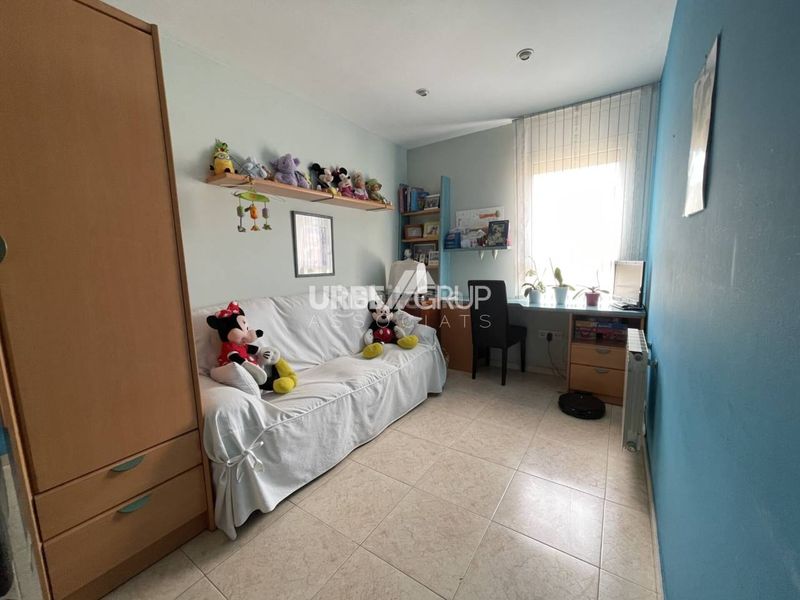 Foto ff567251-6982-4687-8ccf-fa72fc80c5be. Pis amb calefacció aparcament a Sant Andreu de la Barca
