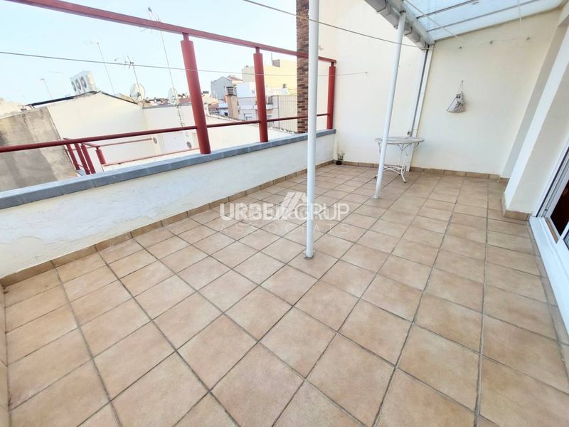 Foto 2d2dd843-3fcf-40d5-9cfe-edb9c7d902cb. Casa amb calefacció aparcament a Zona Esportiva Terrassa