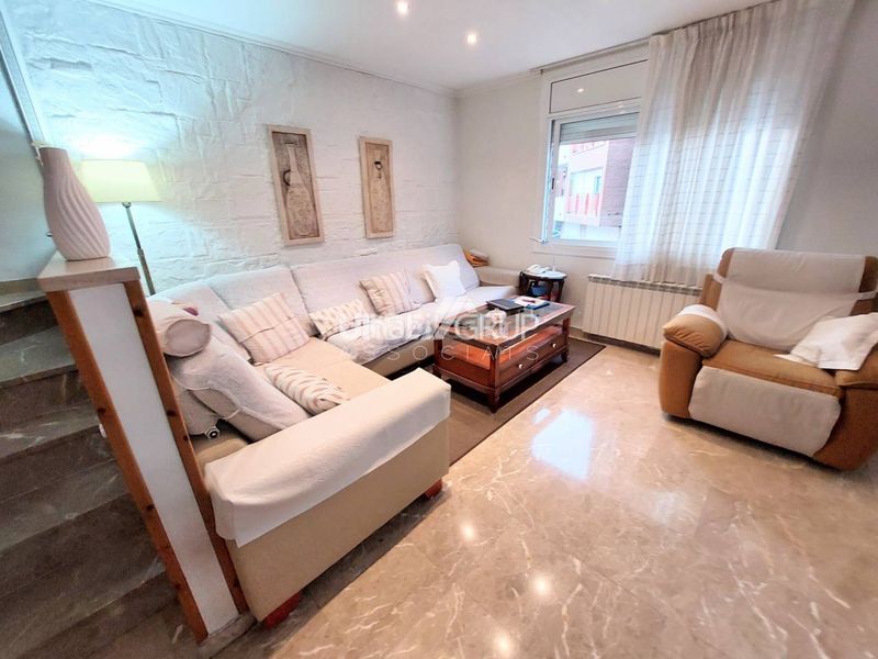 Foto 39b7d97a-8626-487d-a32a-e60eeb937961. Casa amb calefacció aparcament a Zona Esportiva Terrassa
