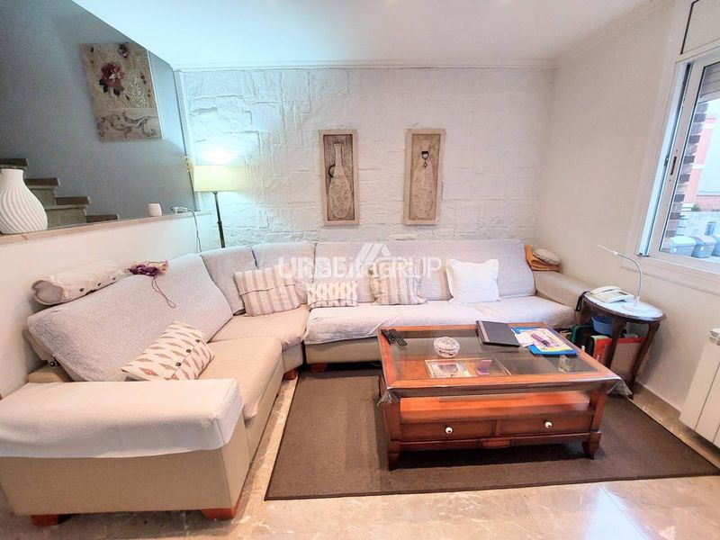 Foto af3dd661-00b5-4323-8864-543113a7a824. Casa amb calefacció aparcament a Zona Esportiva Terrassa