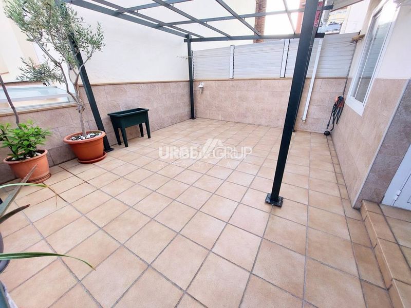 Foto d5ab3b1b-837b-4589-912d-1b17264f22f3. Casa amb calefacció aparcament a Zona Esportiva Terrassa