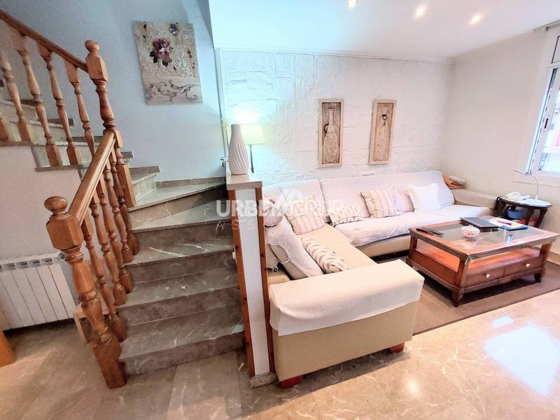 Foto f4180208-7ed6-4bd1-9c57-e61b1395b0c4. Casa amb calefacció aparcament a Zona Esportiva Terrassa