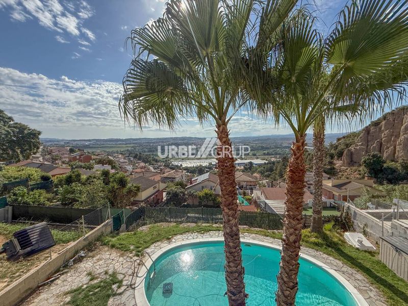 Foto e2b705b3-aa07-43a6-b3ee-ec719bbc2d05. Xalet amb calefacció aparcament piscina a Abrera