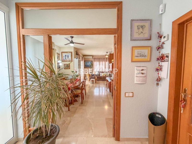 Foto e0a2019c-fa77-41b5-b4c4-338771cf4b5b. Casa amb calefacció aparcament piscina a Castellbisbal