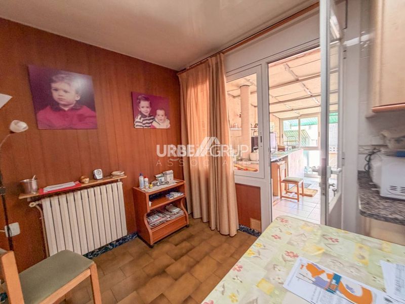 Foto b85f9ce7-c6b8-47ea-b1c7-6d8c6af5d17f. Casa amb aparcament a Ca n'Aurell Terrassa