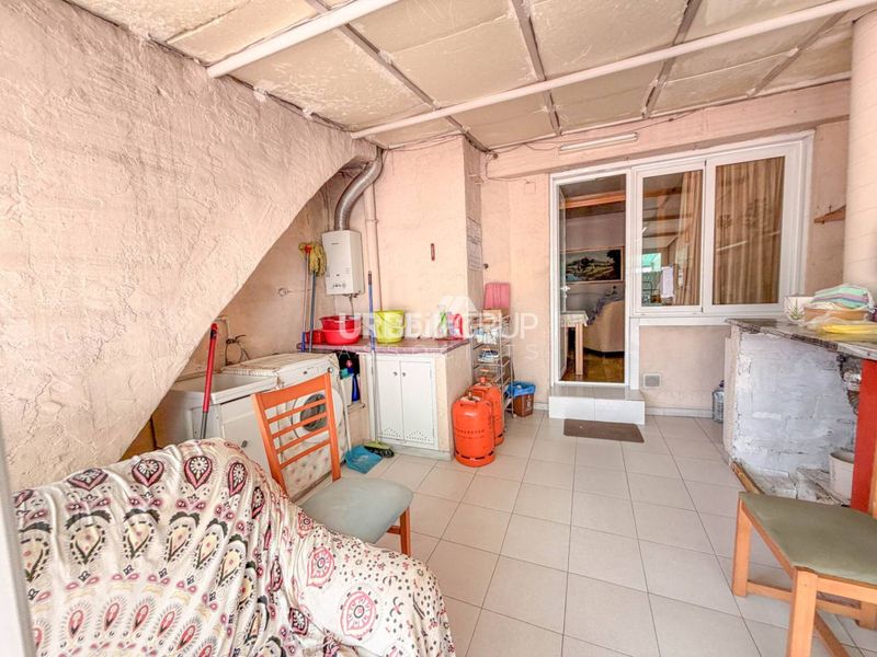 Foto d8481254-43ee-408b-ad48-c2a7a4128381. Casa amb aparcament a Ca n'Aurell Terrassa