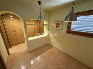Lloguer Pis  Calle solsona. Piso de 1 habitacion con electrodomesticos en la gripia