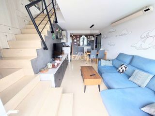 Dúplex a Zona Esportiva. Duplex en zona olímpicacan roca 1  , 4 habitaciones con 2 terraz