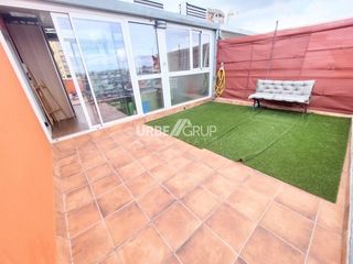 Dúplex a Zona Esportiva. Duplex en zona olímpicacan roca 1  , 4 habitaciones con 2 terraz