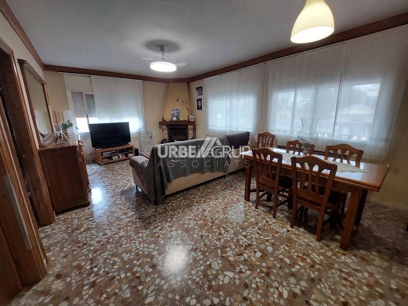 Foto 8776d7c9-3460-4581-bada-491487285707. Xalet amb calefacció aparcament piscina a Vacarisses