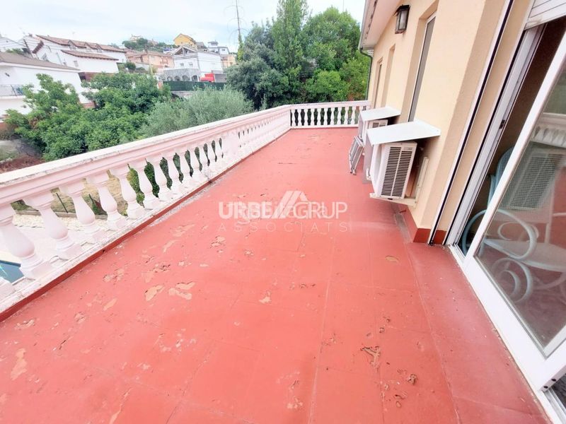 Foto b51eab7d-e390-4c11-9d1f-b24dfba8a667. Xalet amb calefacció aparcament piscina a Vacarisses