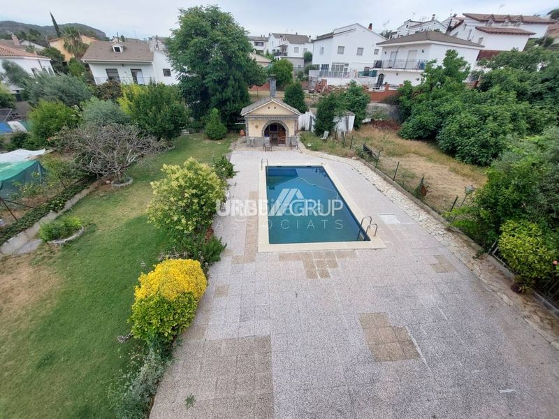 Foto e158c02d-c1e9-465b-949a-9bef3c48e7b3. Xalet amb calefacció aparcament piscina a Vacarisses