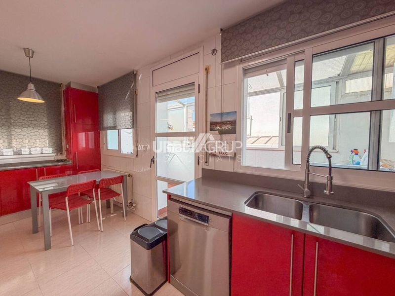 Foto a9f93666-6f15-44a6-adf2-c9c53d454574. Casa amb calefacció aparcament a Viladecavalls