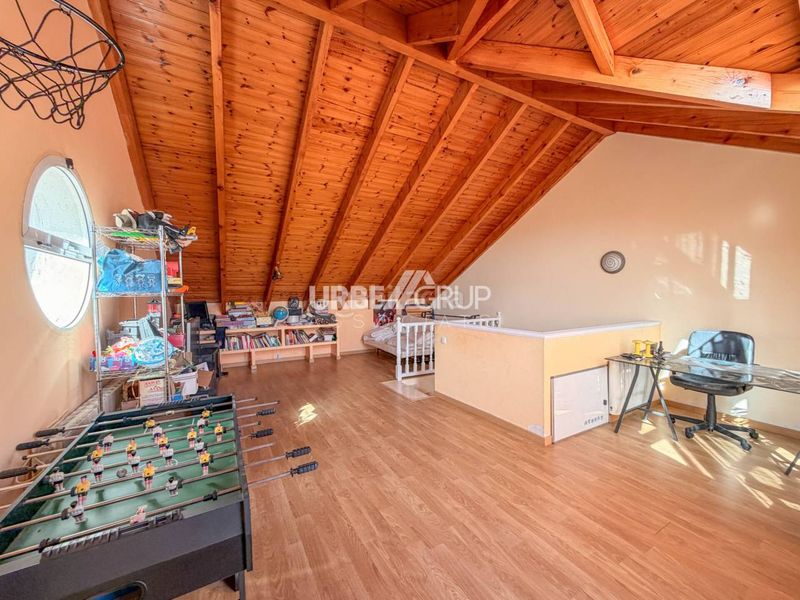 Foto c8c6d6d0-3bdd-410f-990e-9016e86333e5. Casa amb calefacció aparcament a Viladecavalls