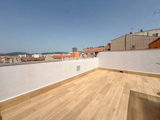 Pis a Vallparadís - Antic Poble de Sant Pere