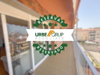 Pis a Vallparadís - Antic Poble de Sant Pere. Gran piso reformado en vallparadis, 4 habitaciones con terraza y