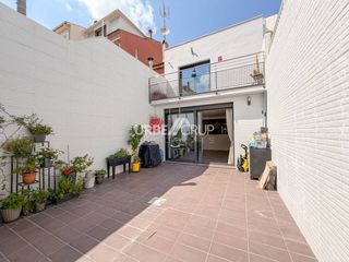 Casa a Sant Pere Nord. Casa seminueva en sant pere nord