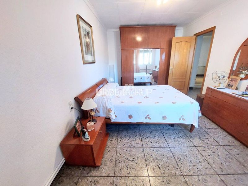Foto 692b7122-026f-4314-b6a9-9c26c1856a0e. Casa amb calefacció aparcament a Roc Blanc Terrassa