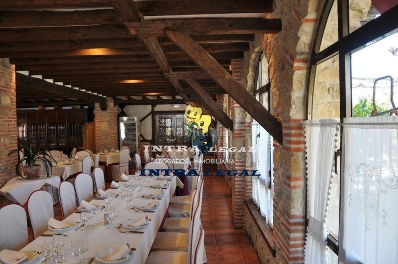 Foto 752d6f67-7277-4c6a-b58d-f8fe363860ee. Local comercial a Sotoserrano