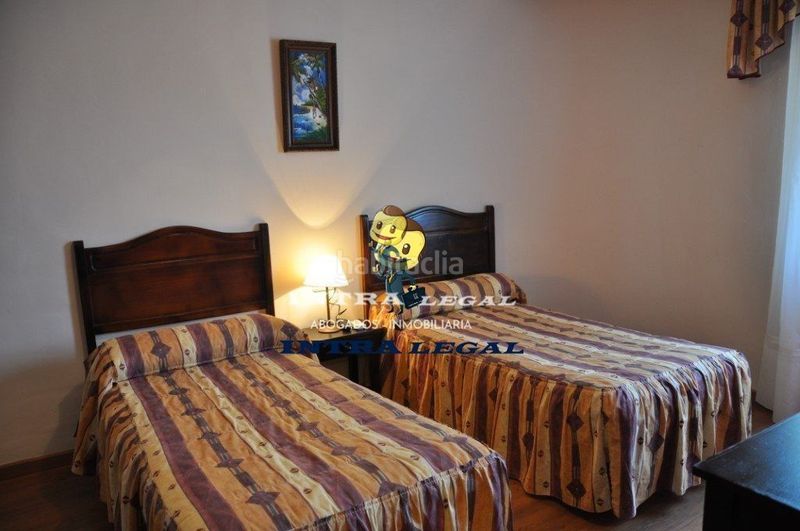 Foto 8d2f5dce-2bcd-4f29-a401-4ca5a92b044b. Local comercial a Sotoserrano