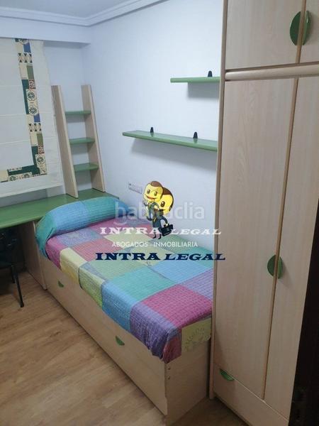 Foto 8db48e51-f22e-4bbe-aa2a-3cd7585b2593. Alquiler piso se alquila piso con servicios centrales curso que viene en Salamanca