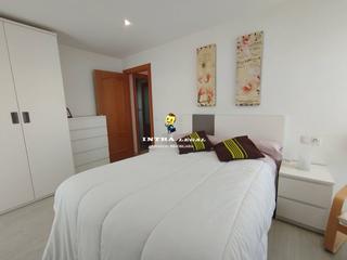 Pis  Camino de las huertas de la vega. Piso seminuevo y luminoso en salas bajas