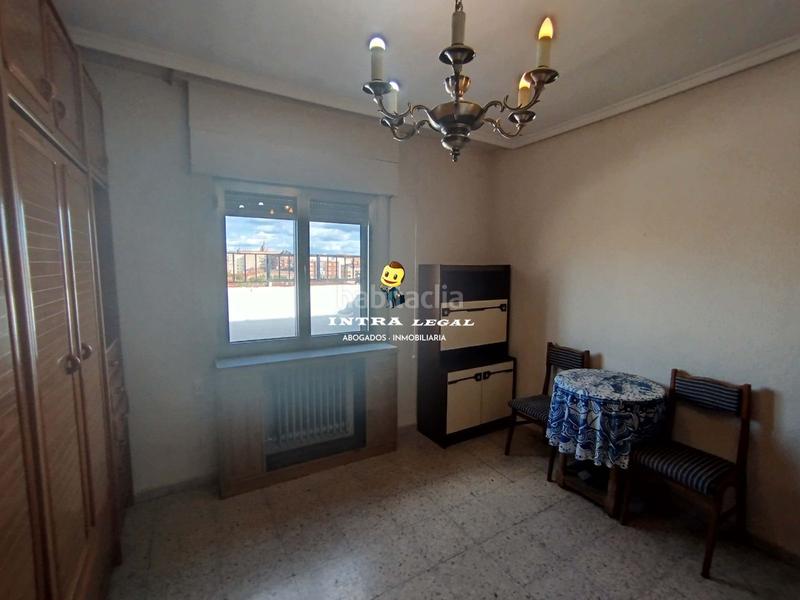 Foto b5eaf02a-c195-4e83-be0a-9a40718c162a. Ático  con gran terraza con vistas y opción garaje en Salamanca
