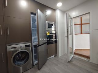 Location Appartement  Maestro argenta. Piso 4 hab reformado, terrazas y fácil aparcamiento