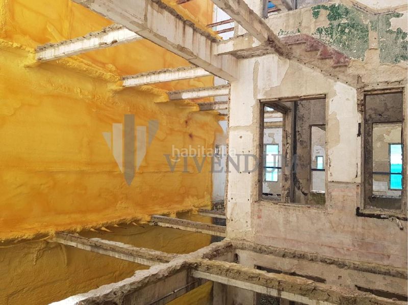 Foto c790dc96-7f00-4b37-82c2-ee06c53db459. Edificio in Centro - Areal Vigo