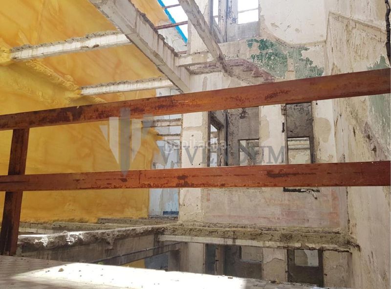 Foto ad29fc3b-f891-455e-b68d-166ee9ac4bd4. Edifici a Centro - Areal Vigo