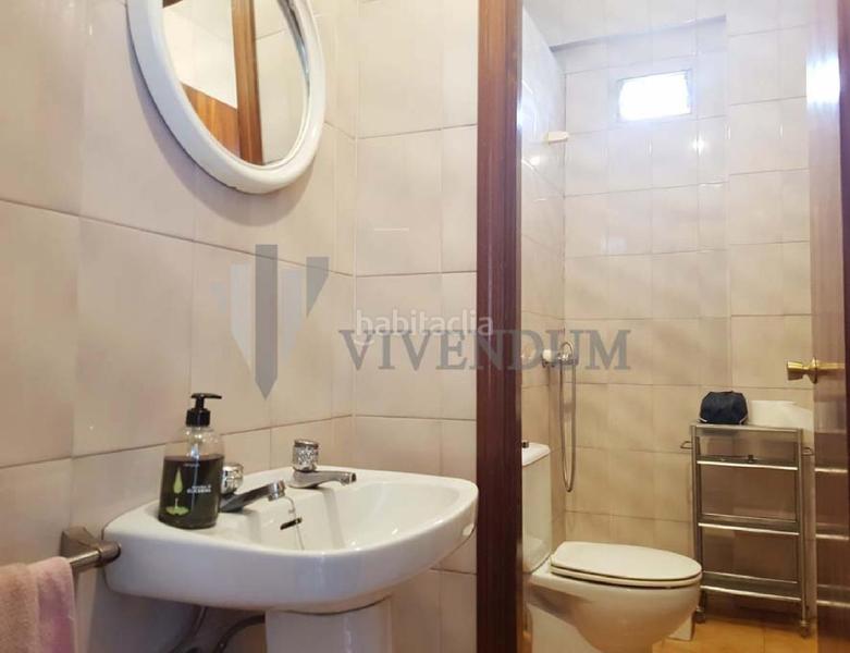 Foto 9bcb53b2-50d8-4e71-acbe-7deb7b38f8c8. Location bureau avec chauffage parking dans Lavadores Vigo