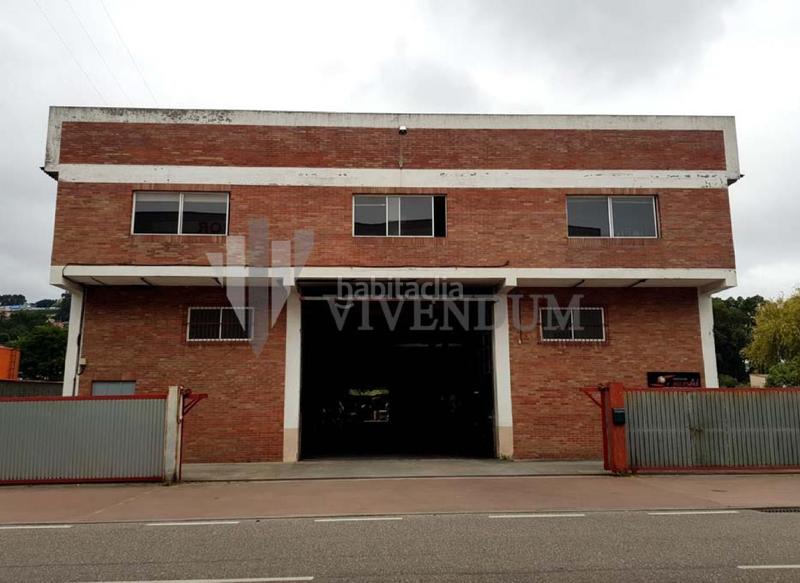 Foto 6baad4a5-5a54-489d-89f3-cb4984245722. Alquiler oficina en Lavadores Vigo