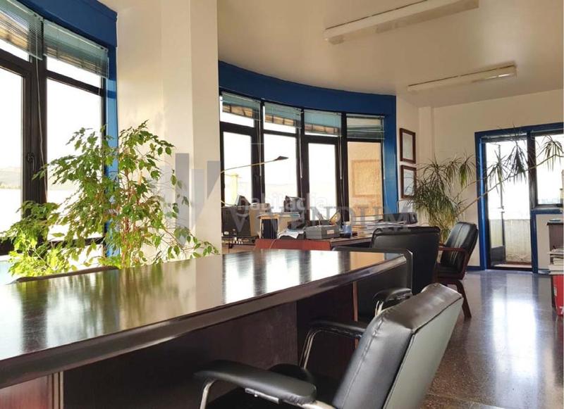 Foto c7a43237-7ba3-4e2a-b033-e6734d1be4ce. Affitto ufficio con riscaldamento parcheggio in Porriño (O)