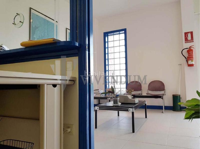 Foto f8371aea-8ec8-48f2-8f76-5cefccbdf34e. Affitto ufficio con riscaldamento parcheggio in Porriño (O)