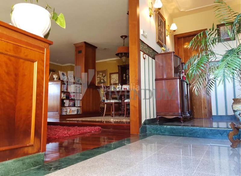 Foto 2ad00dac-0c15-4227-8aef-4f5e4e13a46d. Chalet mit heizung parking pool in Rosal (O)