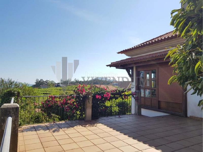 Foto 785e1979-d5fa-4775-9793-e05cf3ba3c19. Chalet mit heizung parking pool in Rosal (O)