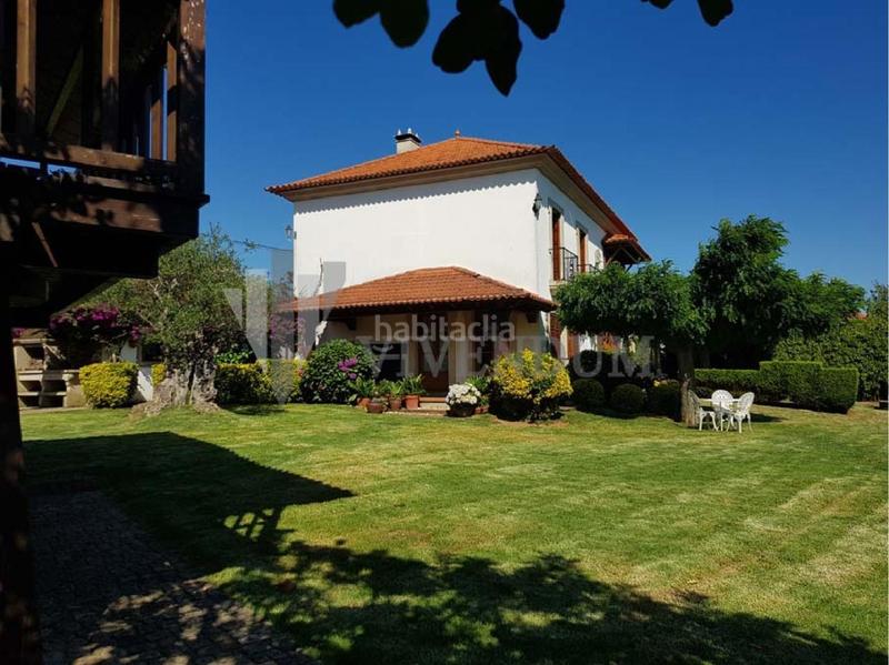 Foto f155dbd0-5b0e-44de-bd3f-0a2f05cb06ae. Chalet mit heizung parking pool in Rosal (O)