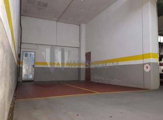 Parking coche en Soutomaior