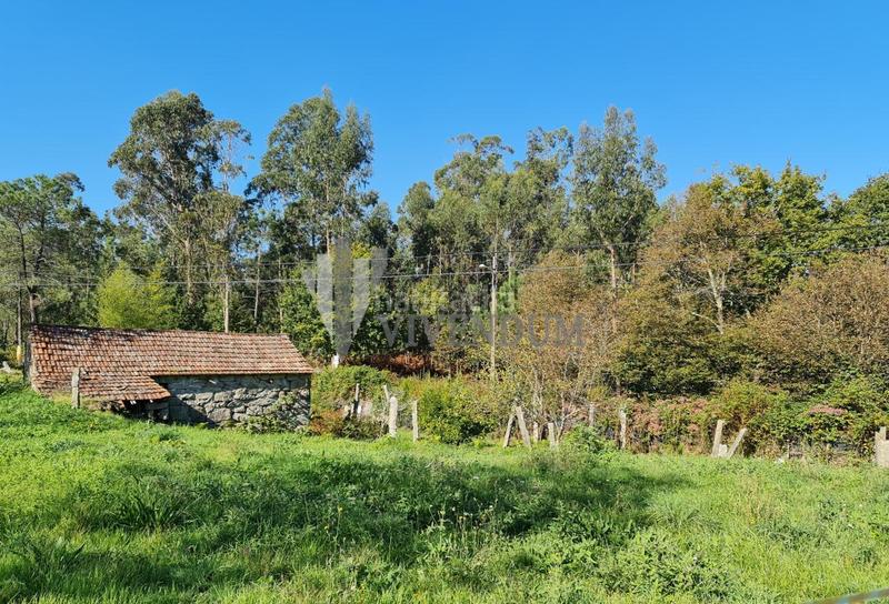 Foto 6fbda989-cd46-4f60-83bc-2397b5cb7127. Country house with heating in Gondomar