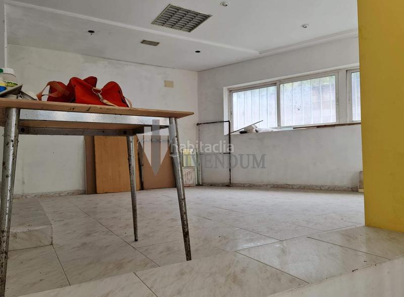 Foto a03e04e6-cdc4-4f3e-848b-194fd752292d. Lloguer local comercial a Casablanca - Calvario Vigo