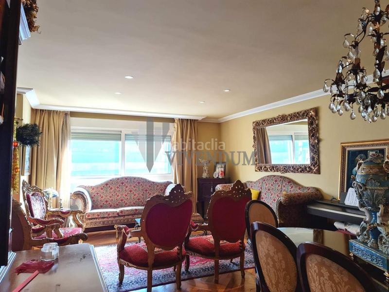 Foto a21a736b-b3ce-497d-ab8d-29f7cd3cc245. Appartement avec chauffage parking dans Plaza España - Corte Inglés Vigo