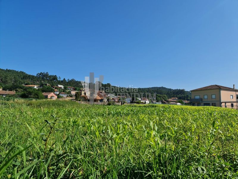Foto 1c7e91d5-8933-4c6a-abf7-8384566c1c08. Terreno residencial en Rosal (O)