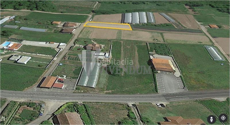 Foto 842a0c12-f1d6-4317-abd3-d25b05cadc6d. Terreno residencial en Rosal (O)