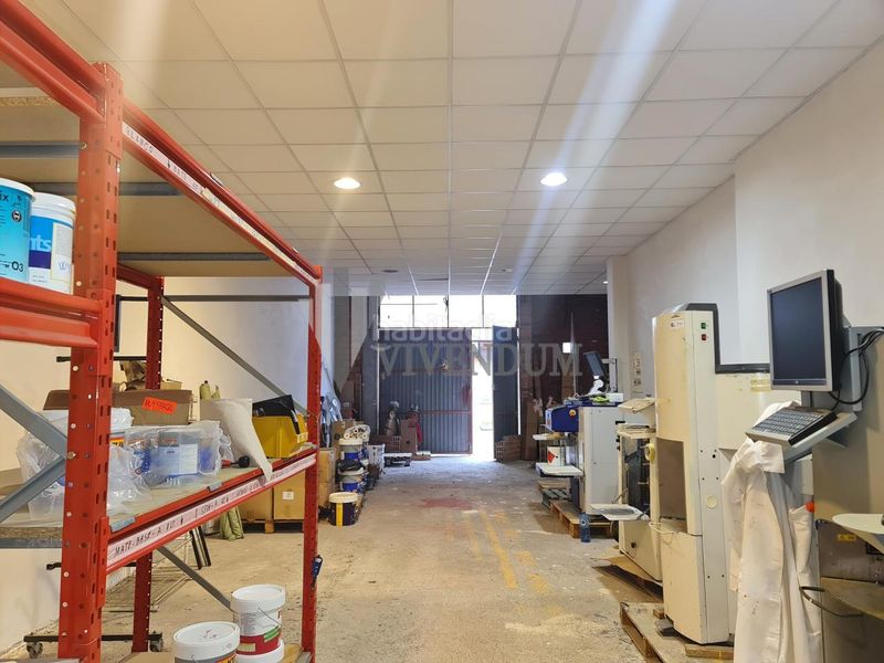 Foto db1dd75a-1e55-4a9f-9c4b-b7c117818af4. Local comercial a Tomiño