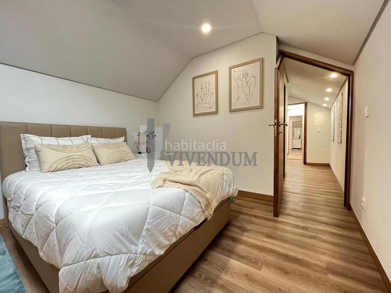 Foto b358289c-a9b6-4791-91ba-0397a1a2405a. Dúplex amb calefacció a Centro - Areal Vigo