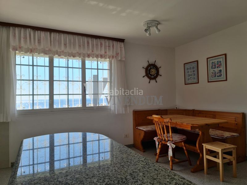 Foto 3e908912-1f96-4cab-9c7b-df16df4f143f. Alquiler casa en Oia