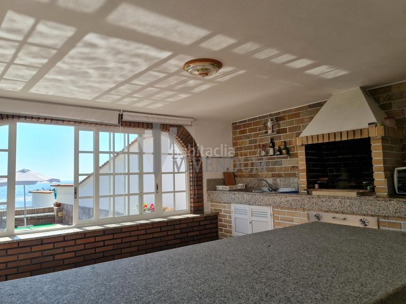 Foto 4c6b82bc-3f95-4176-84c6-93362a4209bb. Alquiler casa en Oia