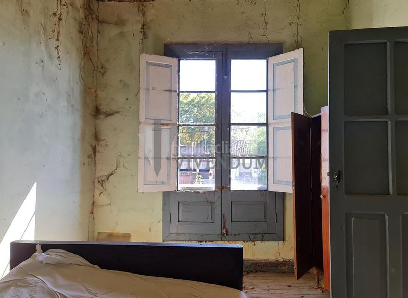 Foto 3b8e2233-aff4-40ed-bad1-f762665b963f. Casa a Leiro