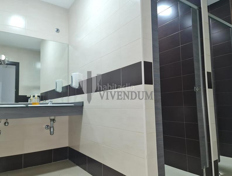 Foto 44b109f8-6d56-423d-80b0-7ea0a91ef967. Lloguer local comercial a Valadares - Beade Vigo