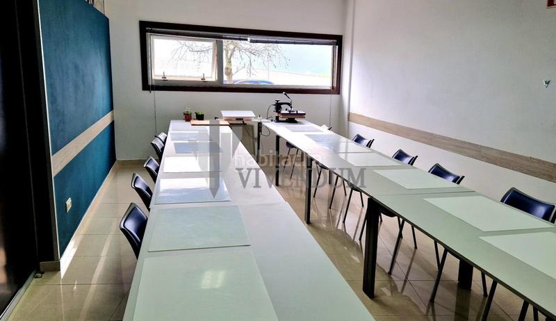Foto 93468a46-60b3-4971-891f-fb4aac5396f3. Business premise in Valadares - Beade Vigo